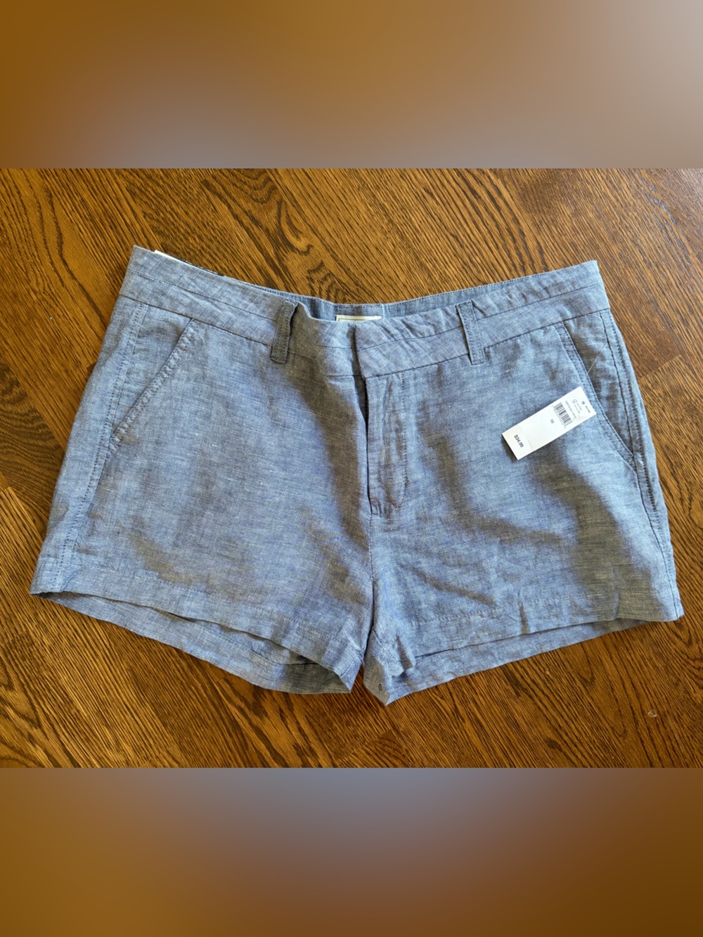 2 GAP Women’s Light Blue Chambray Flat-Front Shorts, 3” and 5” inseam, size 10 - Picture 7 of 10